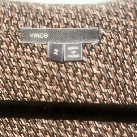 Women’s Vince Silk Print Dress. Size 2. - Picture 3 of 10